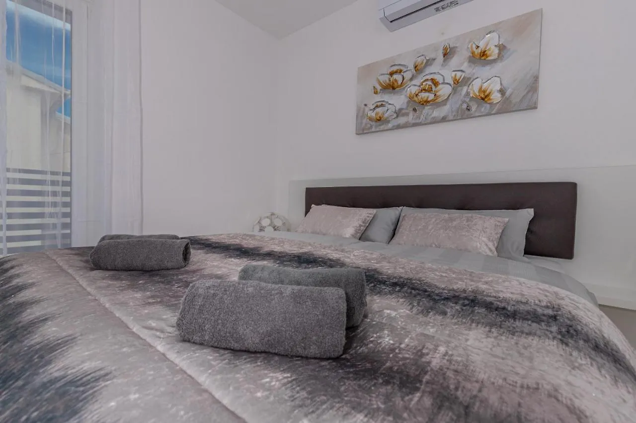 Apartmani Kecman Crikvenica Apartment
