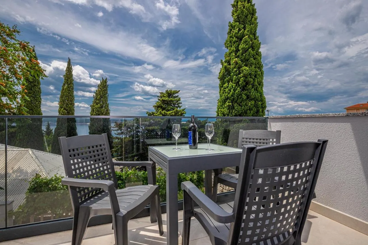 Apartmani Kecman Crikvenica 0*,