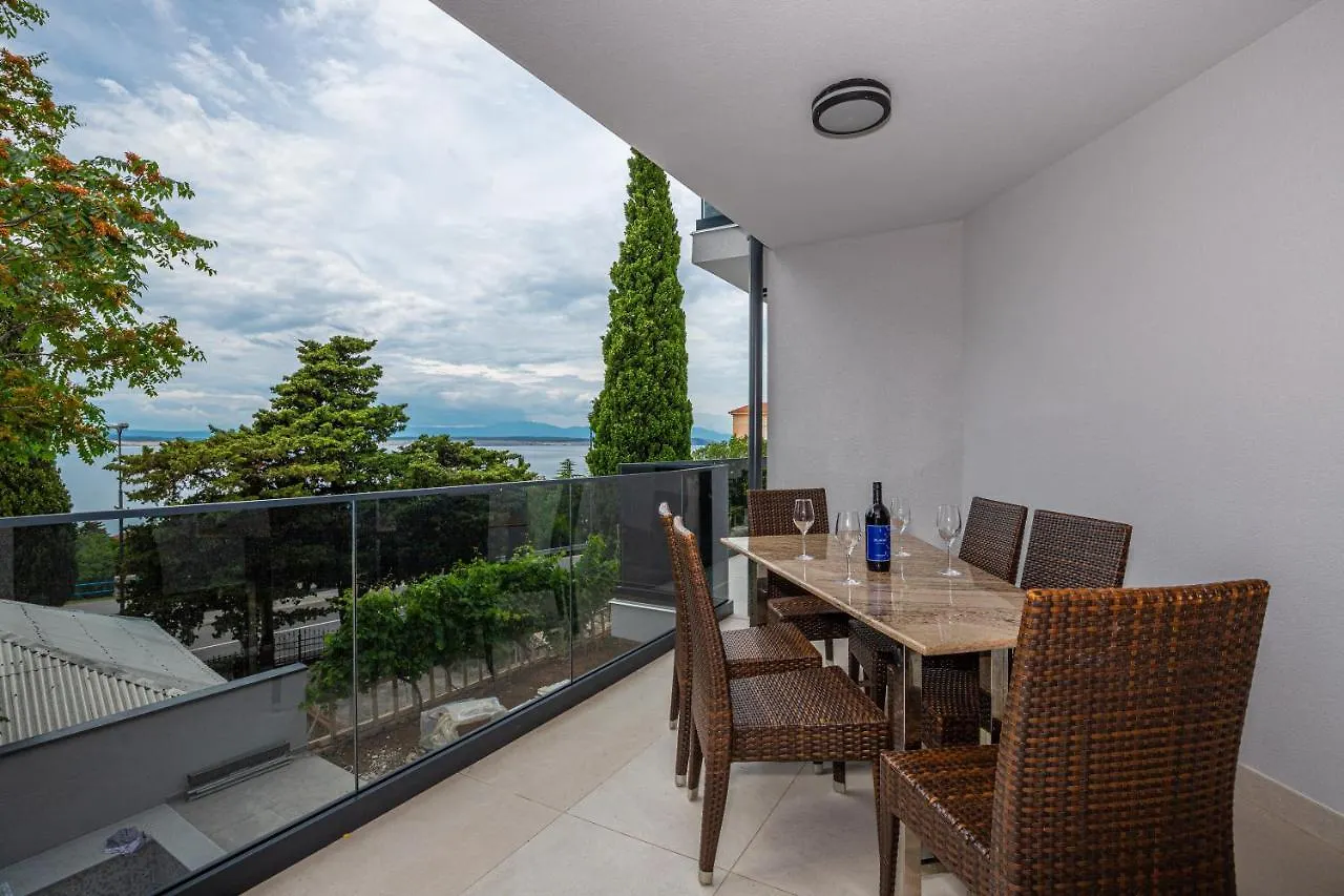 Apartmani Kecman Crikvenica 0*,  Croatia